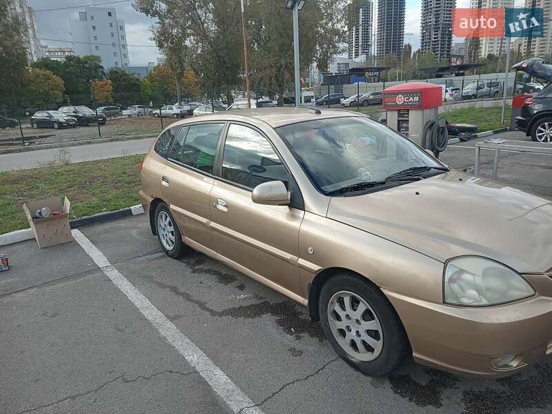 Универсал Kia Rio 2005 в Киеве