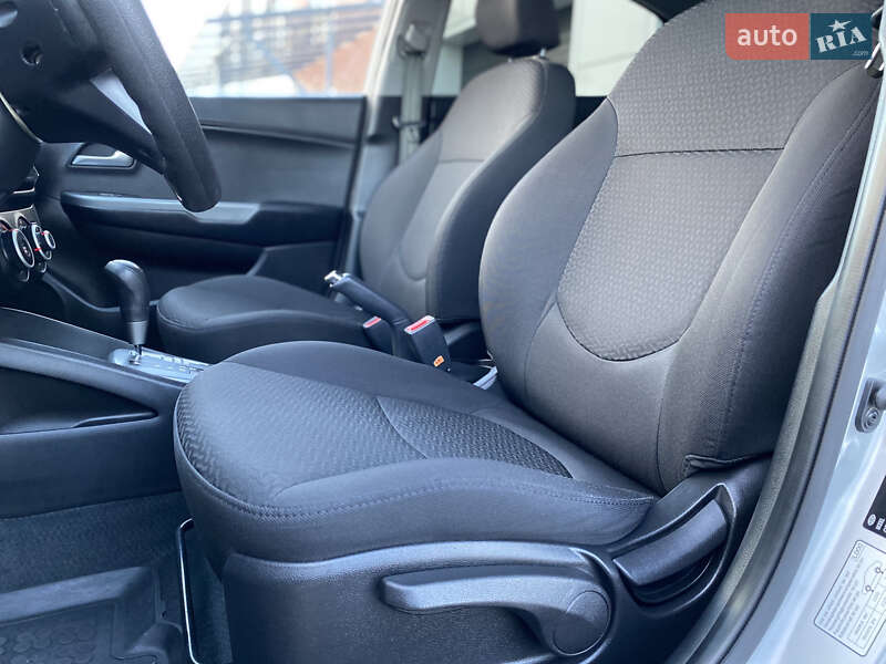 Седан Kia Rio 2014 в Вінниці фото 23 Седан Kia Rio 2014 в Вінниці