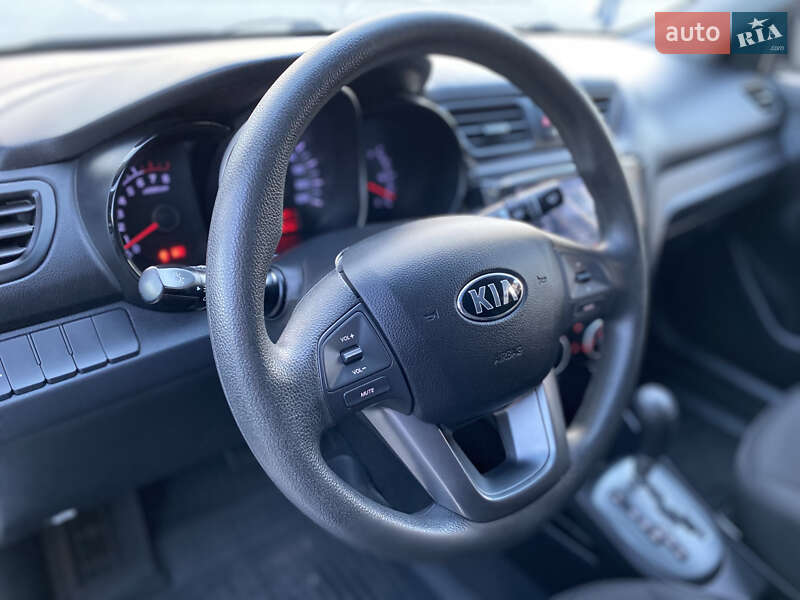 Седан Kia Rio 2014 в Вінниці фото 33 Седан Kia Rio 2014 в Вінниці