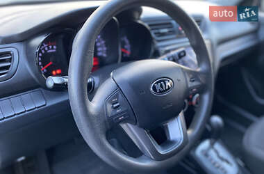 Седан Kia Rio 2014 в 