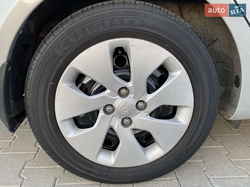 Седан Kia Rio 2014 в Вінниці фото 73 Седан Kia Rio 2014 в Вінниці