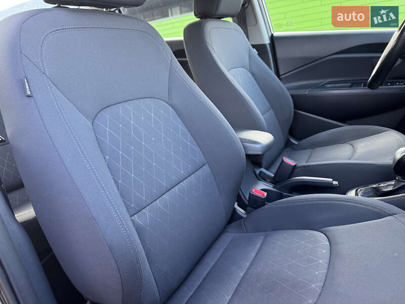 Седан Kia Rio 2016 в Києві