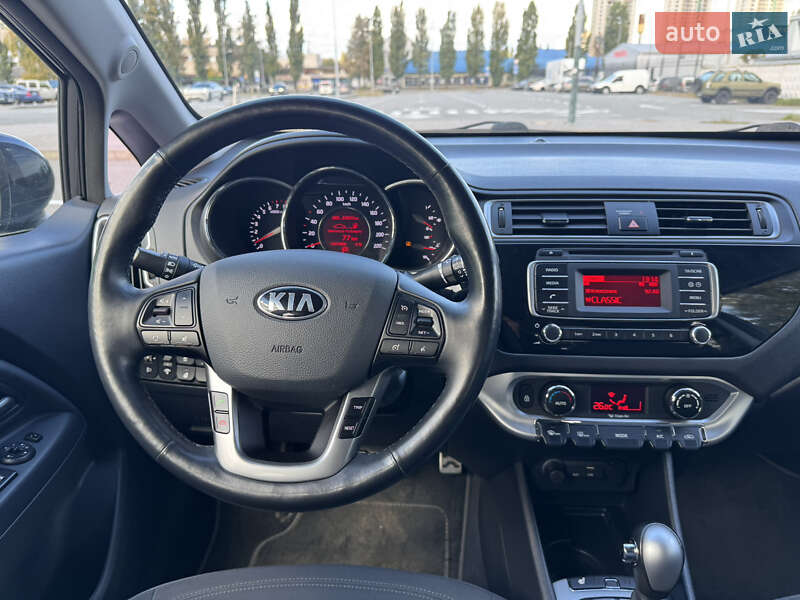 Седан Kia Rio 2016 в Києві