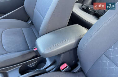 Седан Kia Rio 2016 в 