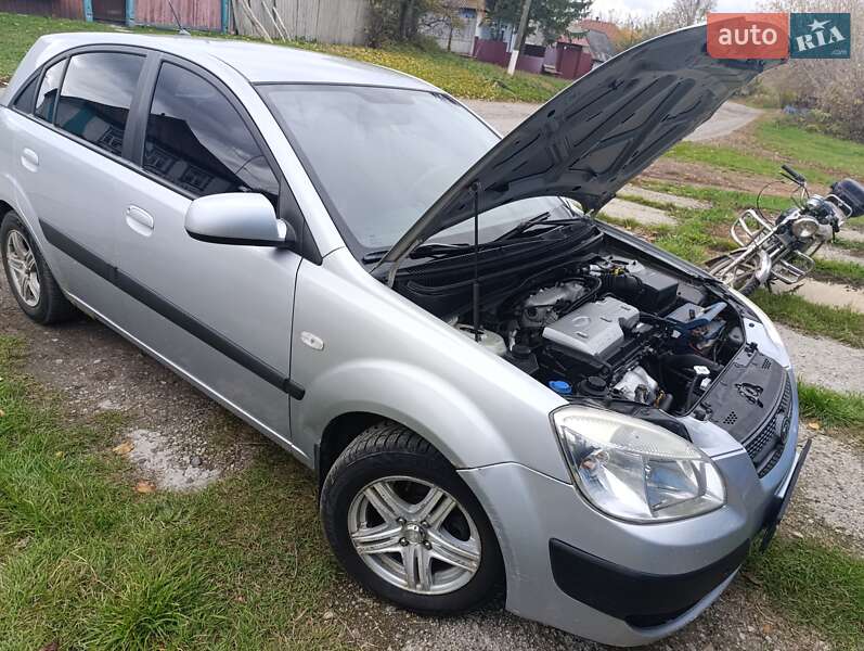 Хэтчбек Kia Rio 2008 в Сумах фото 14 Хэтчбек Kia Rio 2008 в Сумах