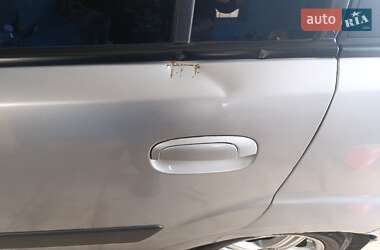 Хэтчбек Kia Rio 2008 в  фото 6 Хэтчбек Kia Rio 2008 в