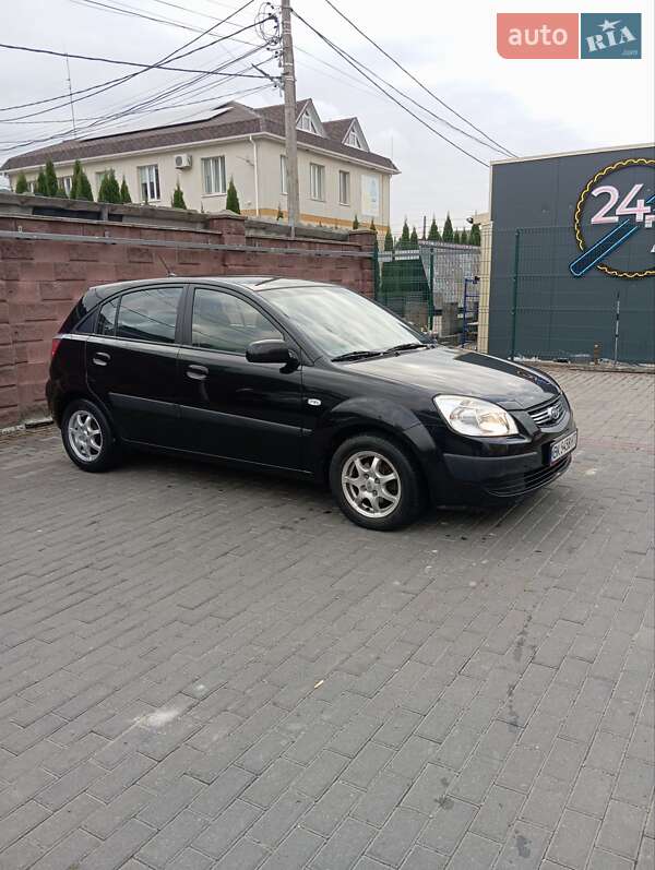 Хетчбек Kia Rio 2007 в Рівному фото 8 Хетчбек Kia Rio 2007 в Рівному