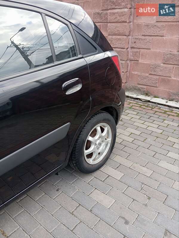 Хетчбек Kia Rio 2007 в Рівному фото 12 Хетчбек Kia Rio 2007 в Рівному
