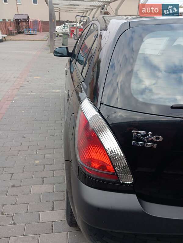 Хетчбек Kia Rio 2007 в Рівному фото 17 Хетчбек Kia Rio 2007 в Рівному