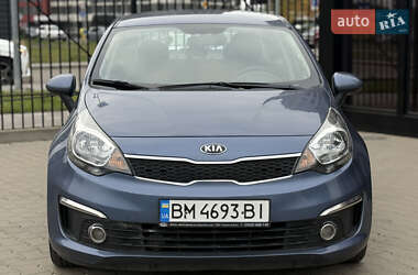 Седан Kia Rio 2017 в 