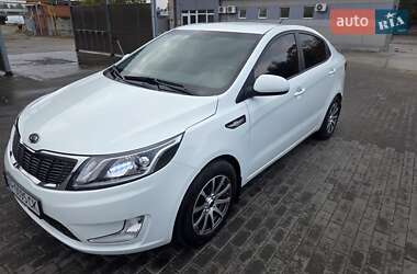 Седан Kia Rio 2012 в 