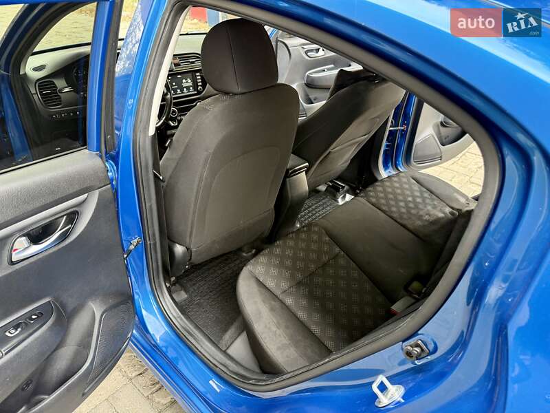 Седан Kia Rio 2018 в Днепре фото 20 Седан Kia Rio 2018 в Днепре