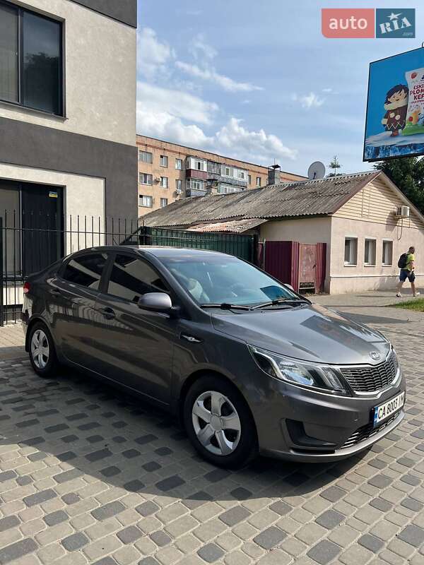 Седан Kia Rio 2012 в Черкассах