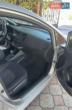 Седан Kia Rio 2014 в 