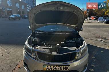 Седан Kia Rio 2012 в 