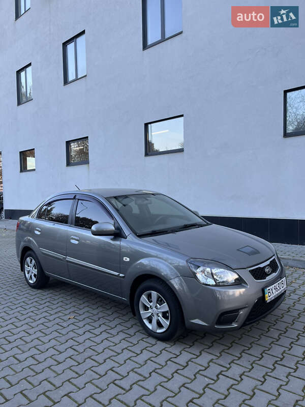Седан Kia Rio 2011 в Хмельницькому фото 14 Седан Kia Rio 2011 в Хмельницькому