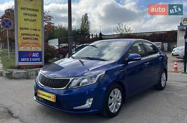 Седан Kia Rio 2014 в Миколаєві Седан Kia Rio 2014 в Миколаєві