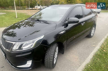 Седан Kia Rio 2012 в 