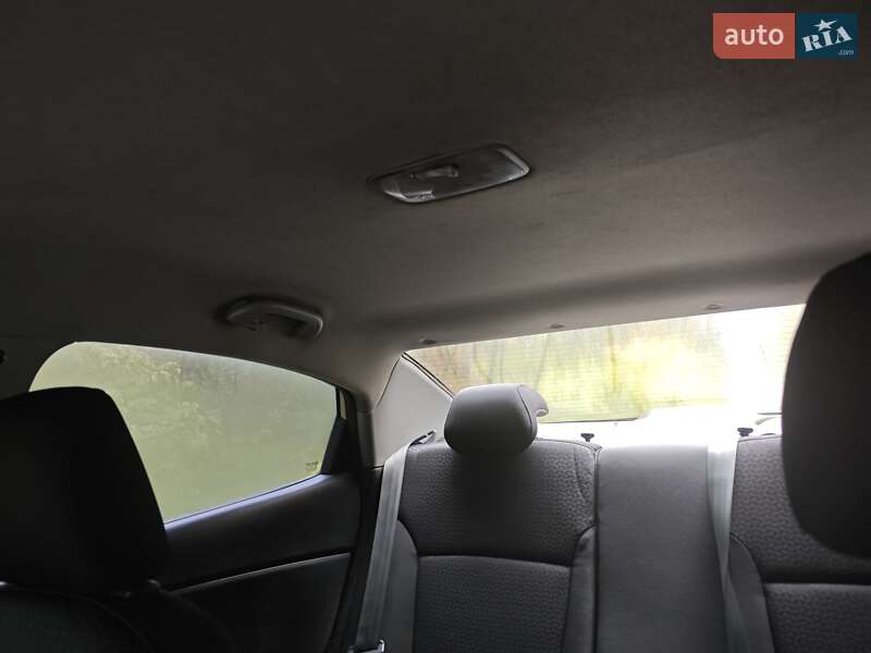 Седан Kia Rio 2012 в Киеве фото 43 Седан Kia Rio 2012 в Киеве