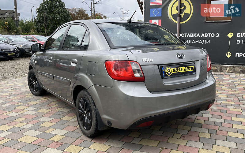 Седан Kia Rio 2010 в Стрые фото 5 Седан Kia Rio 2010 в Стрые