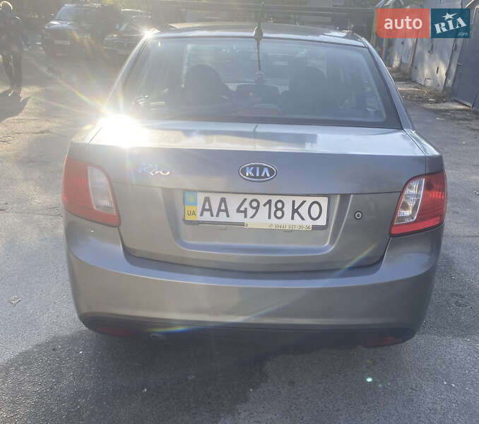 Седан Kia Rio 2011 в Киеве фото 2 Седан Kia Rio 2011 в Киеве