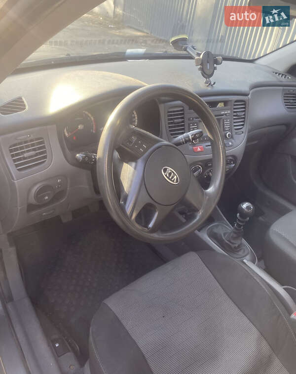 Седан Kia Rio 2011 в Киеве фото 9 Седан Kia Rio 2011 в Киеве
