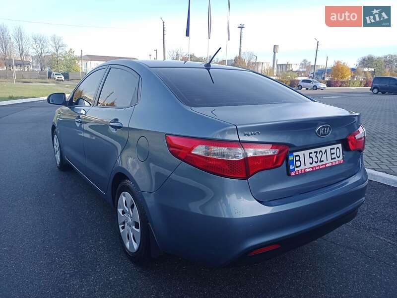 Седан Kia Rio 2012 в Полтаве фото 3 Седан Kia Rio 2012 в Полтаве