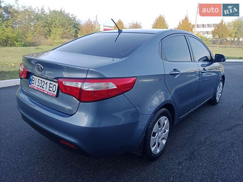 Седан Kia Rio 2012 в Полтаве фото 5 Седан Kia Rio 2012 в Полтаве