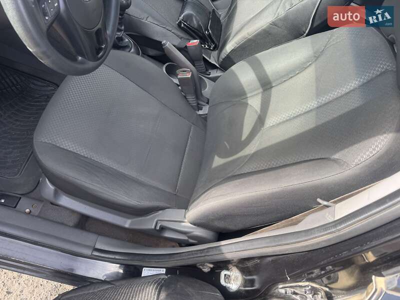 Седан Kia Rio 2011 в Звенигородке фото 8 Седан Kia Rio 2011 в Звенигородке