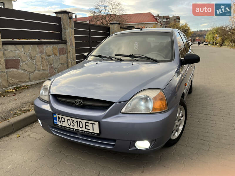 Универсал Kia Rio 2003 в Надворной фото 3 Универсал Kia Rio 2003 в Надворной