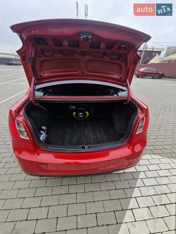 Седан Kia Rio 2010 в Черкассах фото 5 Седан Kia Rio 2010 в Черкассах