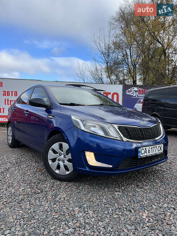 Седан Kia Rio 2012 в Черкассах