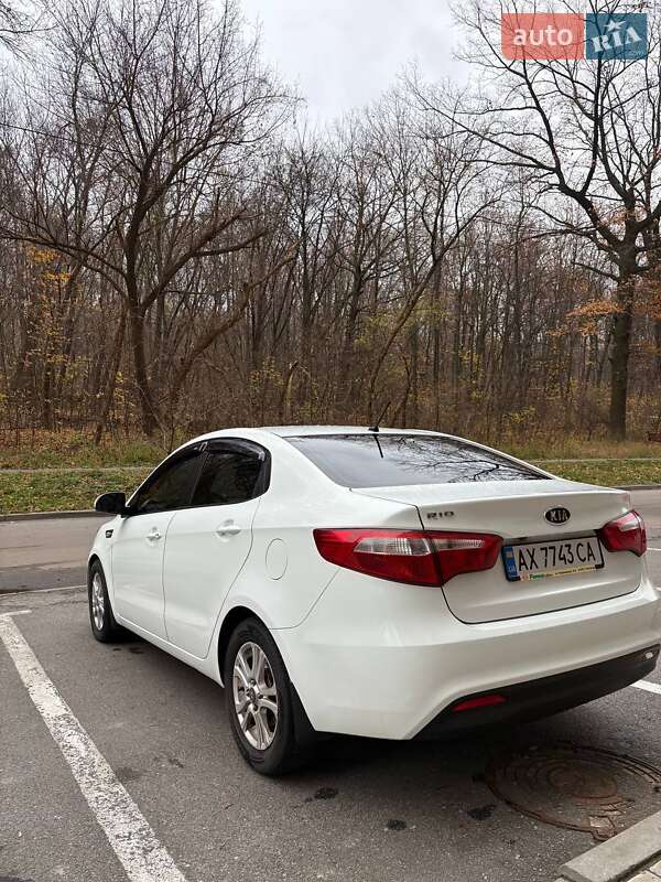 Седан Kia Rio 2012 в Харкові