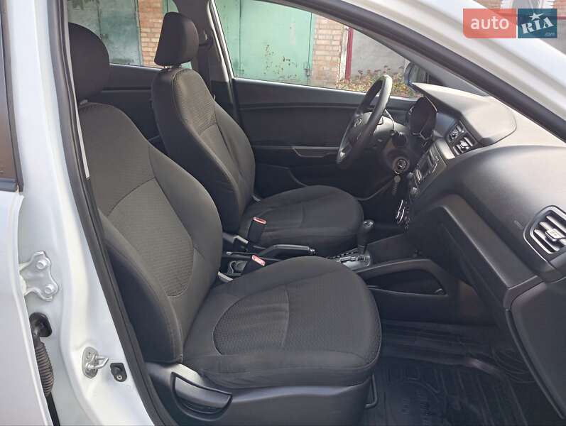 Седан Kia Rio 2012 в Никополе фото 14 Седан Kia Rio 2012 в Никополе