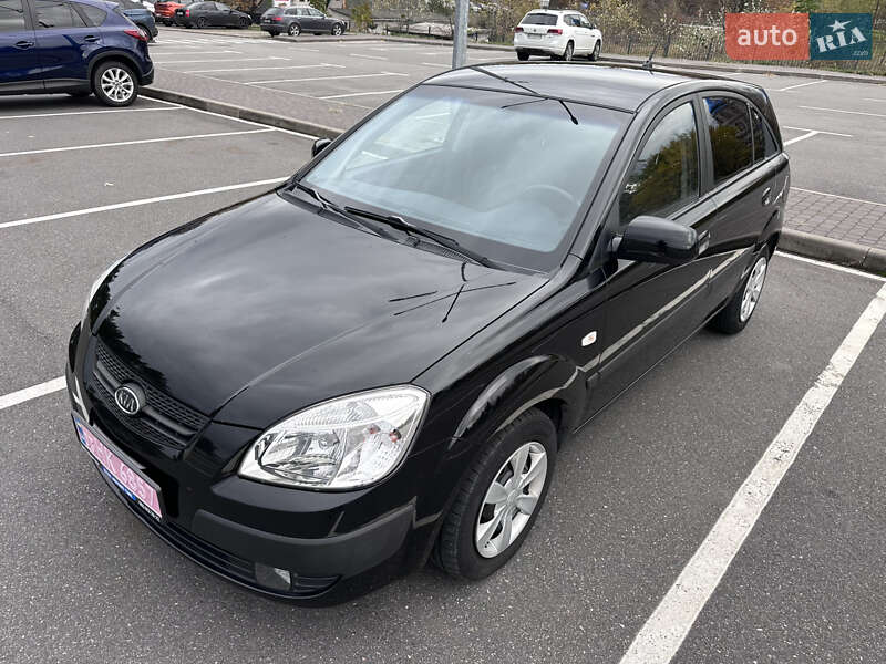 Хэтчбек Kia Rio 2007 в Киеве фото 5 Хэтчбек Kia Rio 2007 в Киеве