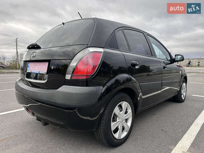 Хэтчбек Kia Rio 2007 в Киеве фото 20 Хэтчбек Kia Rio 2007 в Киеве
