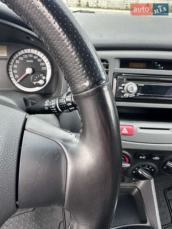Хэтчбек Kia Rio 2007 в Киеве фото 39 Хэтчбек Kia Rio 2007 в Киеве