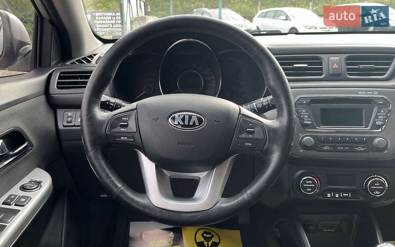 Хетчбек Kia Rio 2013 в Стрию