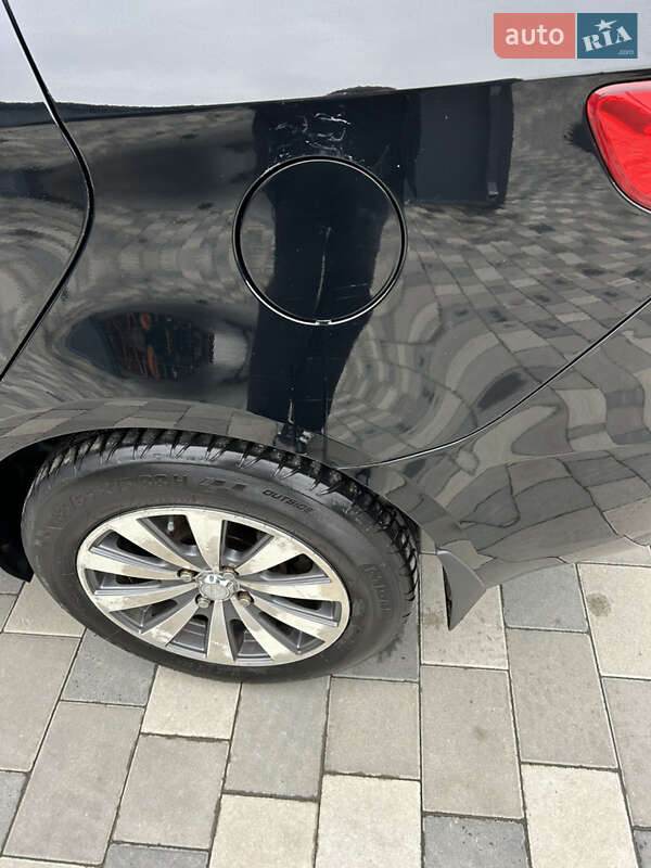 Седан Kia Rio 2012 в Полтаве