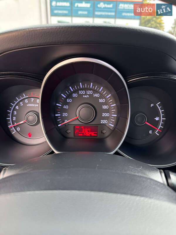 Седан Kia Rio 2012 в Ивано-Франковске фото 15 Седан Kia Rio 2012 в Ивано-Франковске