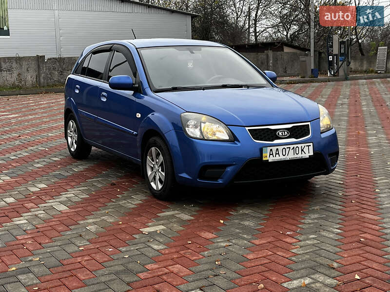 Хетчбек Kia Rio 2011 в Білій Церкві
