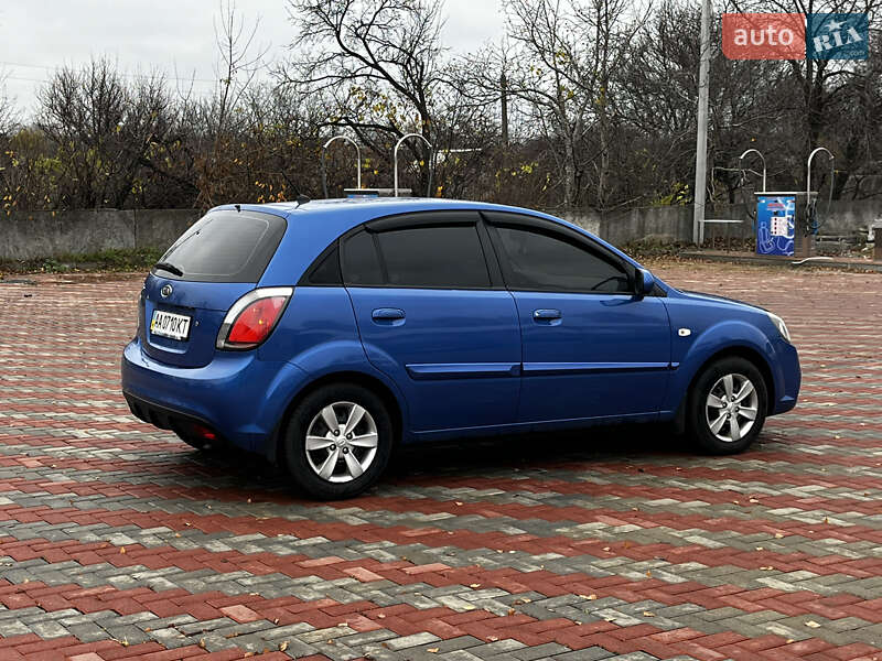 Хетчбек Kia Rio 2011 в Білій Церкві