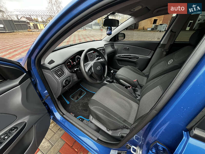 Хетчбек Kia Rio 2011 в Білій Церкві