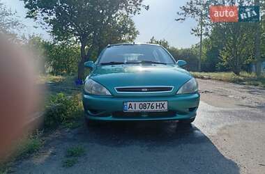 Универсал Kia Rio 2000 в Чугуеве
