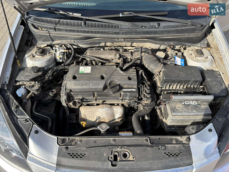 Седан Kia Rio 2011 в Сумах