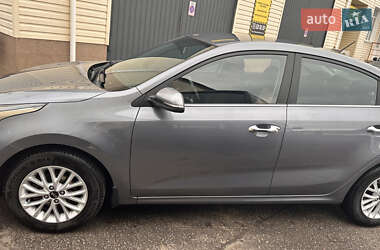 Седан Kia Rio 2018 в Києві