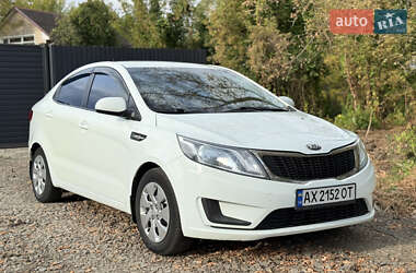 Седан Kia Rio 2013 в Харкові