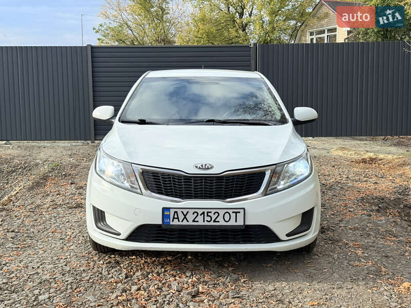 Седан Kia Rio 2013 в Харькове фото 4 Седан Kia Rio 2013 в Харькове