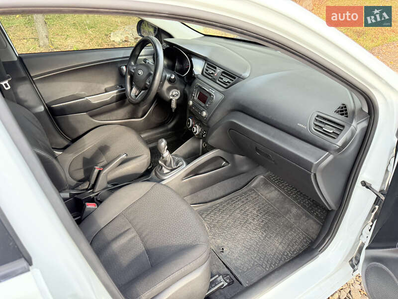 Седан Kia Rio 2013 в Харькове фото 26 Седан Kia Rio 2013 в Харькове