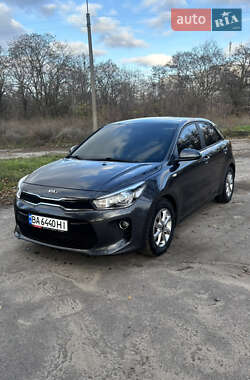 Хэтчбек Kia Rio 2020 в Светловодске